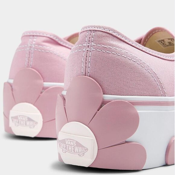 Vans Pink Sneakers Classic Low-Top Style - Picture 2 of 11